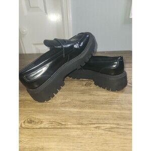 Crown Vintage Women's Black Chunky Lug Sole Platform Penny Loafer US Sz 9.5 Med